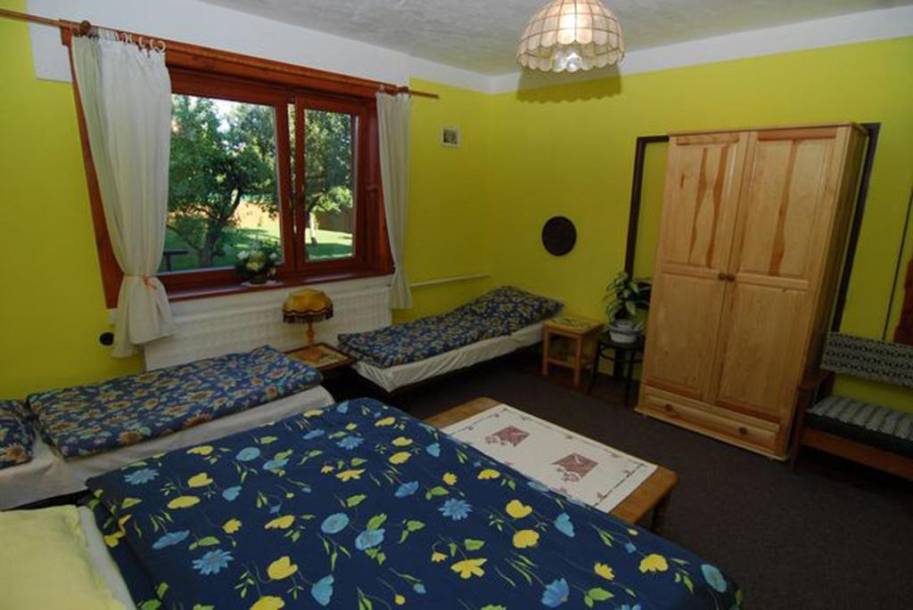 Privat Henry Bed & Breakfast Liptovsky Mikulas Room photo