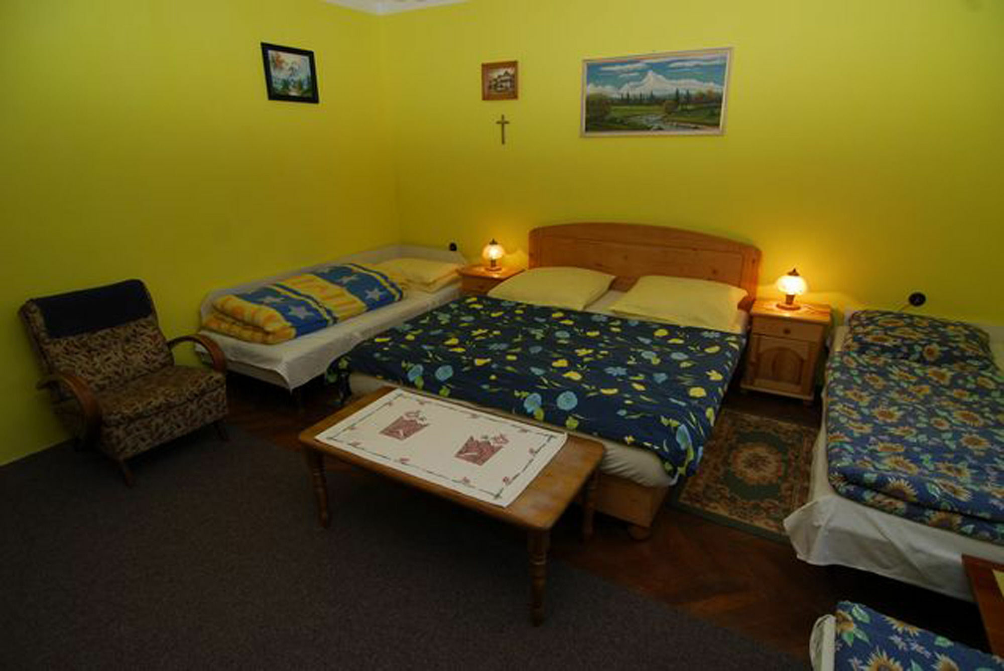 Privat Henry Bed & Breakfast Liptovsky Mikulas Exterior photo